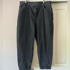 Old Navy extra high rise black balloon jeans, size 18